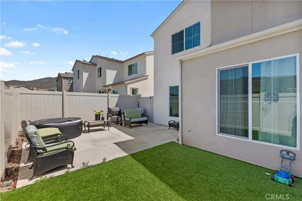 35238 Blossom Fallbrook, CA 92028