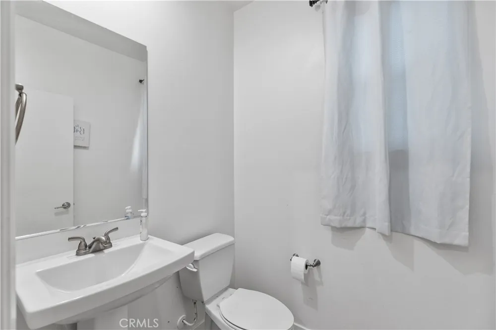 35238 Blossom Fallbrook, CA 92028