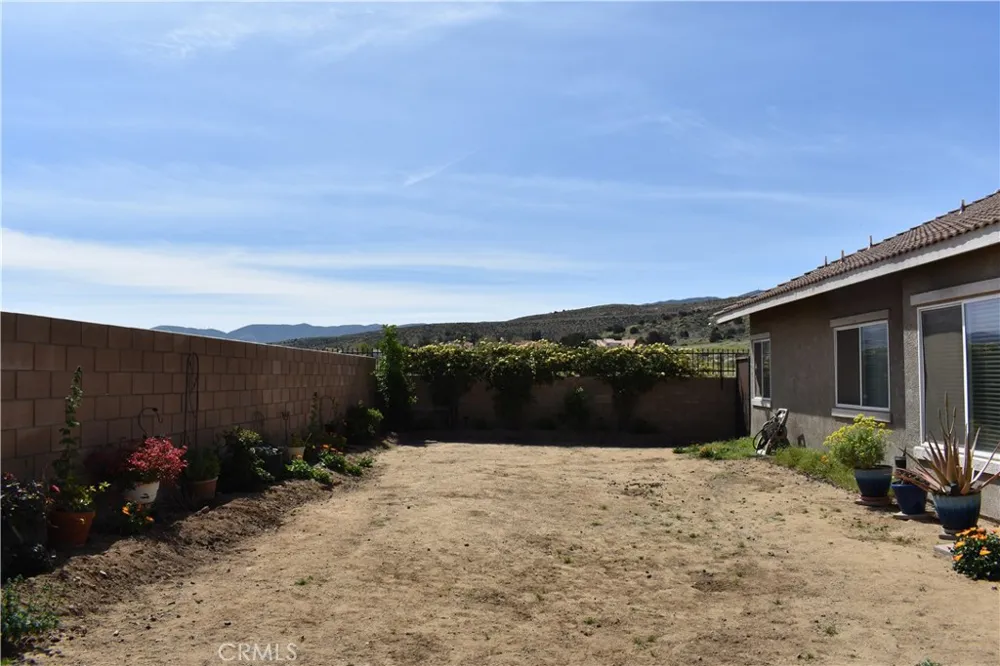 39768 Registry Palmdale, CA 93551