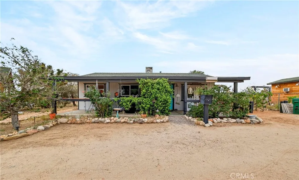 57661 Aberdeen Yucca Valley, CA 92284