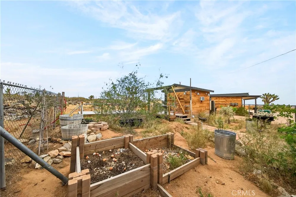 57661 Aberdeen Yucca Valley, CA 92284