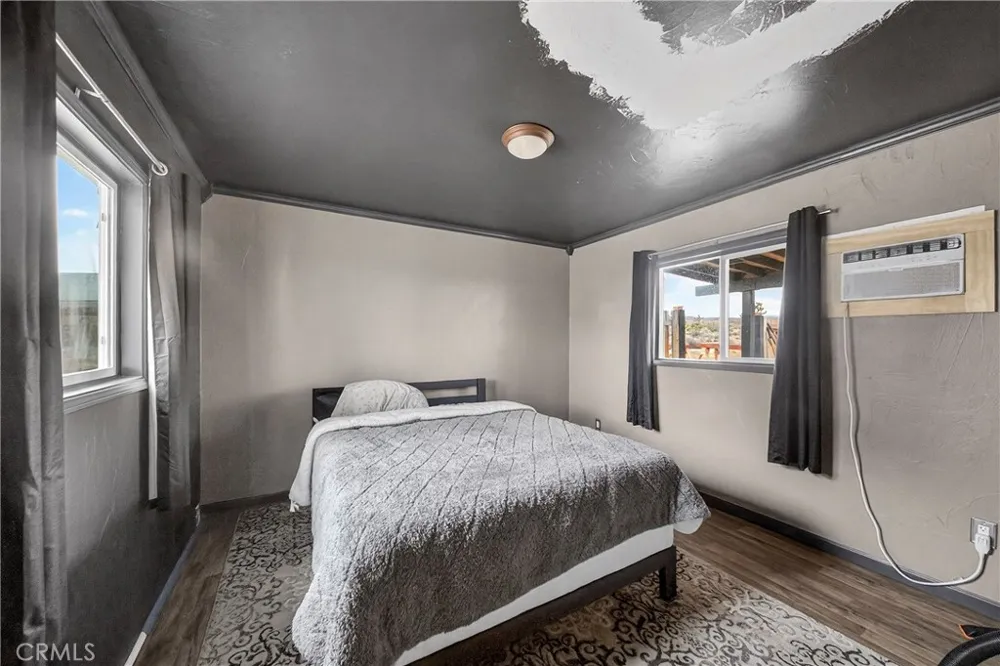 57661 Aberdeen Yucca Valley, CA 92284