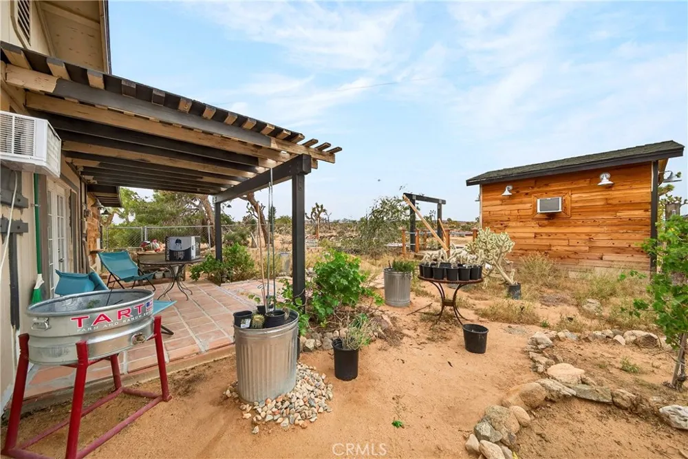 57661 Aberdeen Yucca Valley, CA 92284