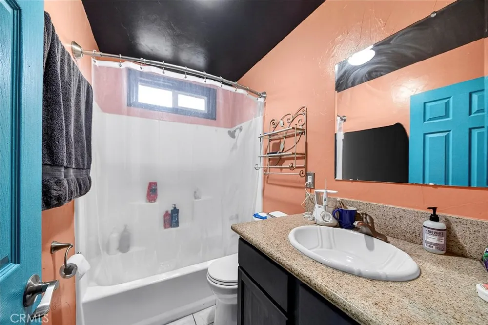 57661 Aberdeen Yucca Valley, CA 92284