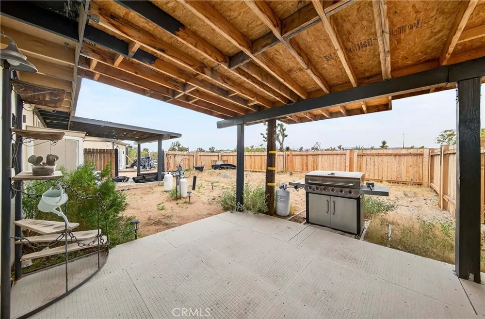 57661 Aberdeen Yucca Valley, CA 92284
