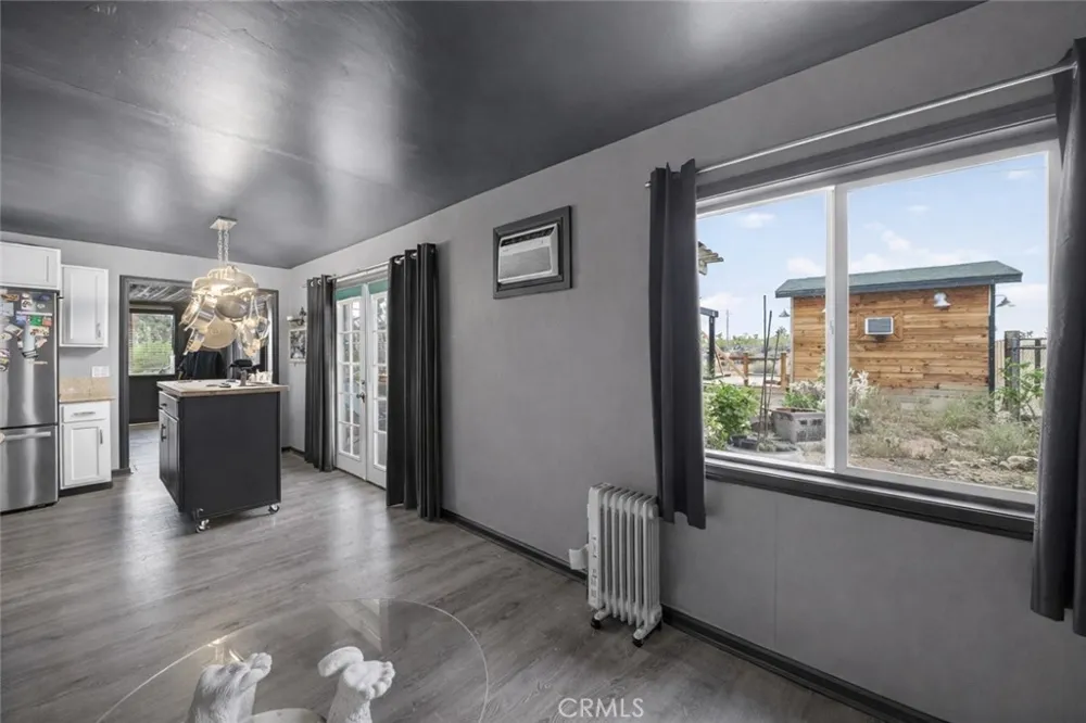 57661 Aberdeen Yucca Valley, CA 92284