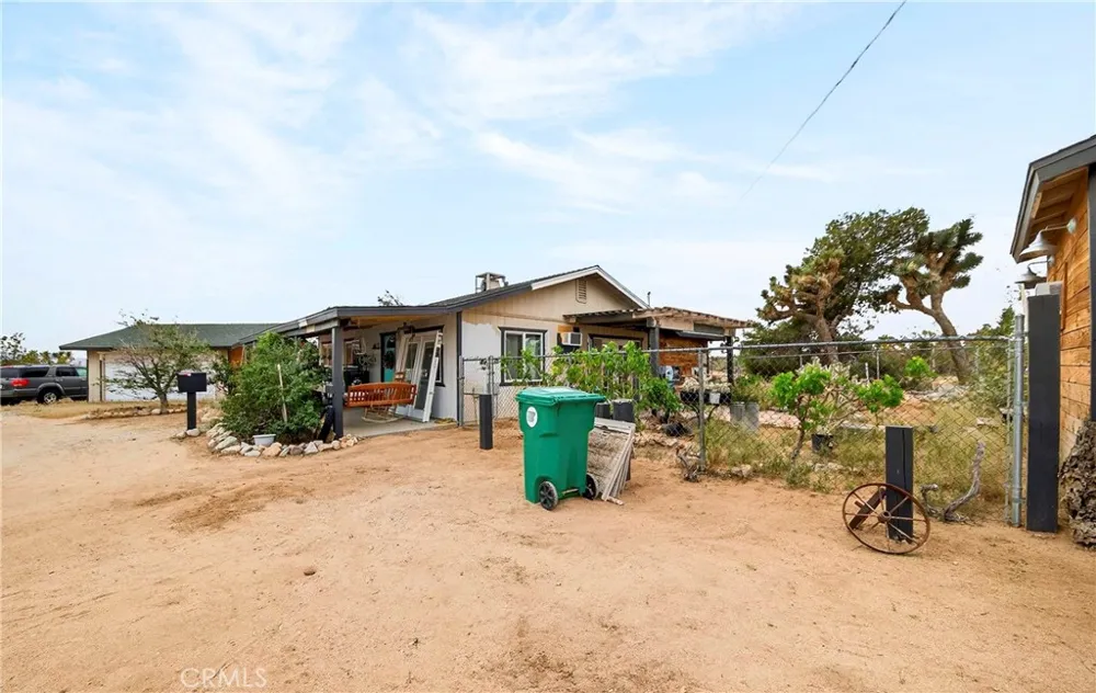57661 Aberdeen Yucca Valley, CA 92284