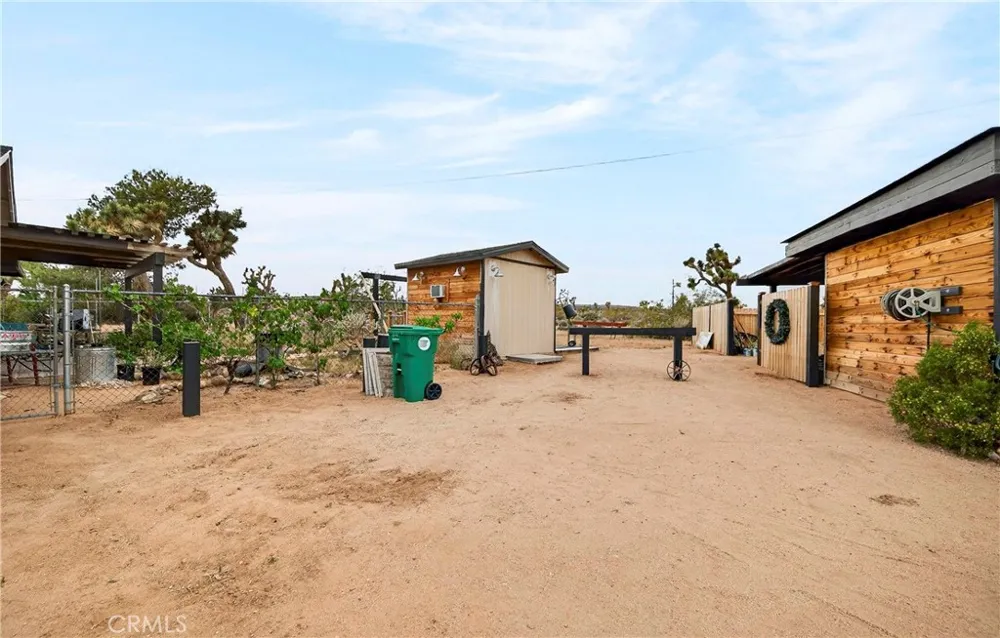 57661 Aberdeen Yucca Valley, CA 92284