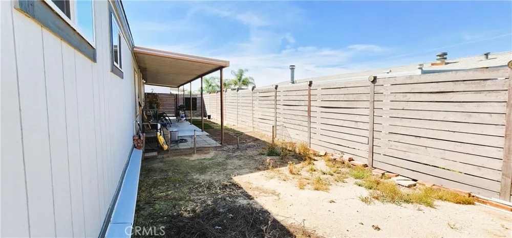 2595 Atlanta #19 Riverside, CA 92507