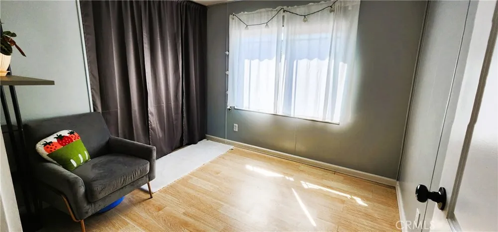 2595 Atlanta #19 Riverside, CA 92507