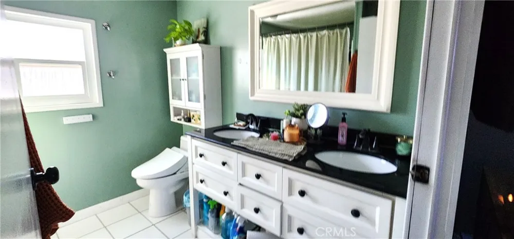 2595 Atlanta #19 Riverside, CA 92507