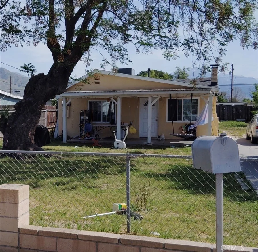 7473 Newcomb San Bernardino, CA 92410