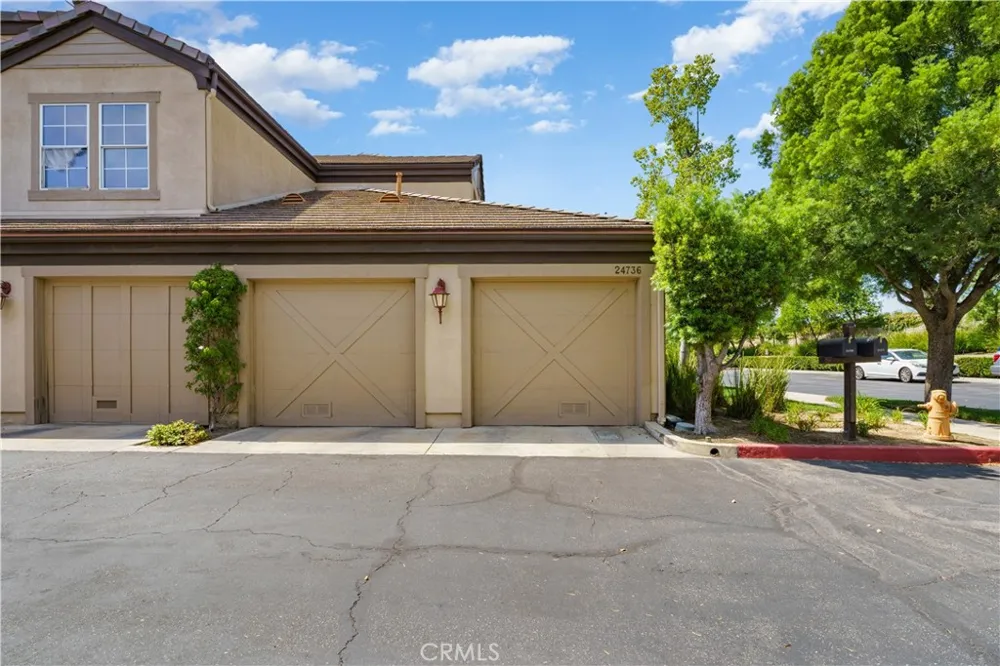 24736 Avignon Drive Valencia, CA 91355