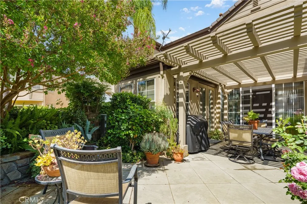 24736 Avignon Drive Valencia, CA 91355