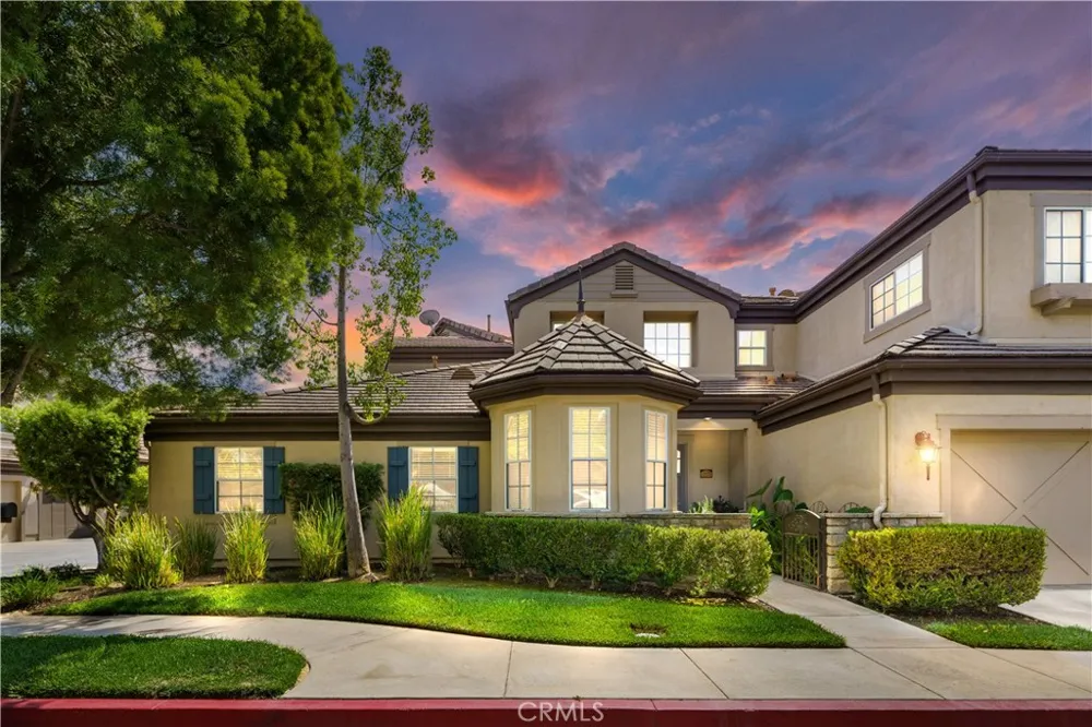 24736 Avignon Drive Valencia, CA 91355