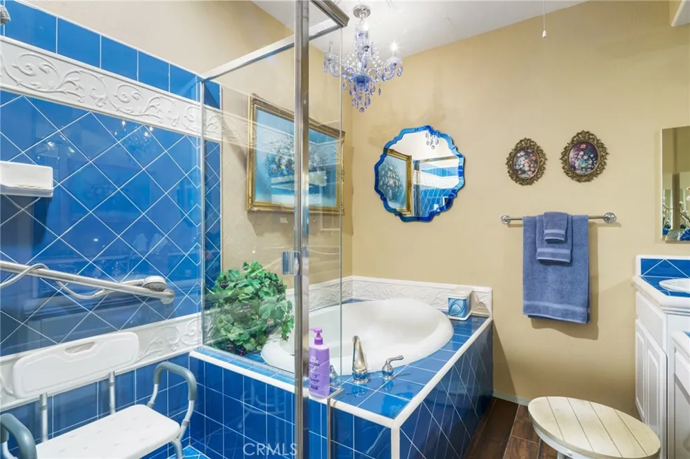 24736 Avignon Drive Valencia, CA 91355