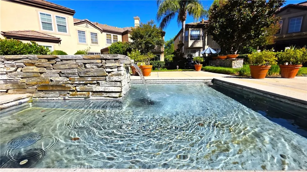 24736 Avignon Drive Valencia, CA 91355