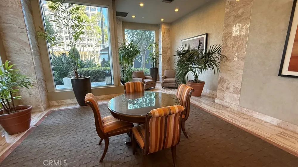 525 E Seaside Long Beach, CA 90802