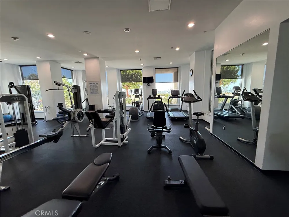 525 E Seaside Long Beach, CA 90802
