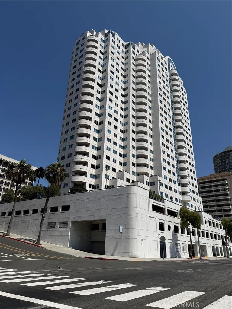 525 E Seaside Long Beach, CA 90802
