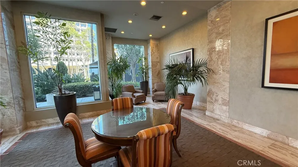 525 E Seaside Long Beach, CA 90802