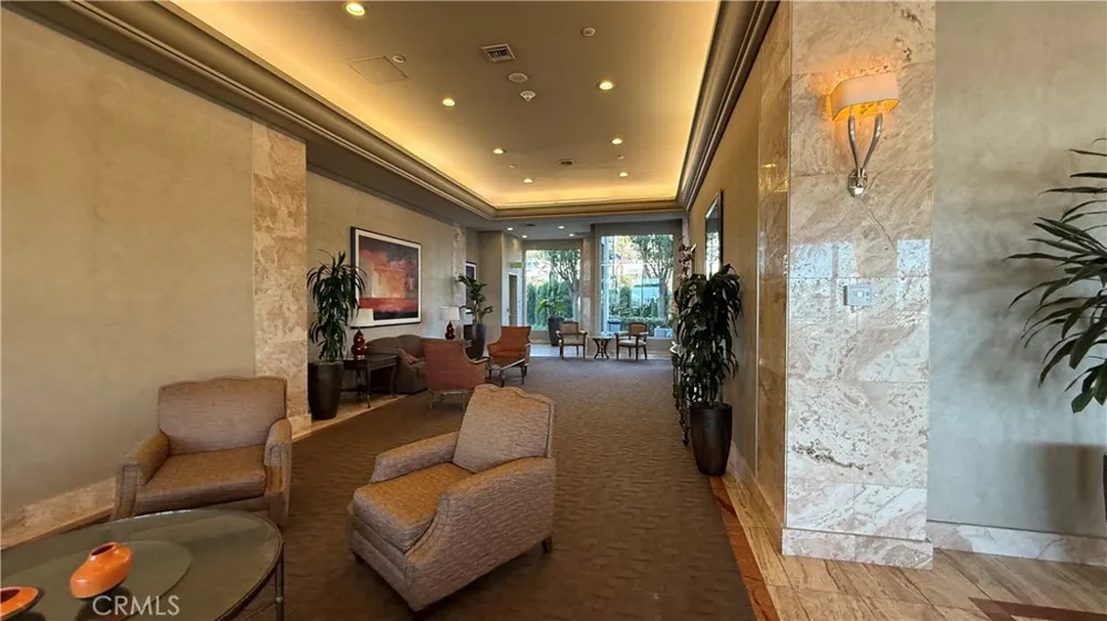 525 E Seaside Long Beach, CA 90802