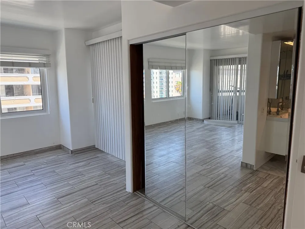 525 E Seaside Long Beach, CA 90802