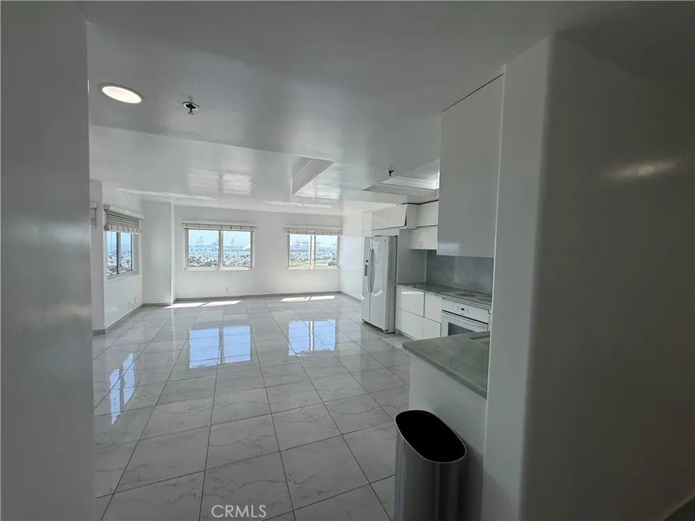 525 E Seaside Long Beach, CA 90802