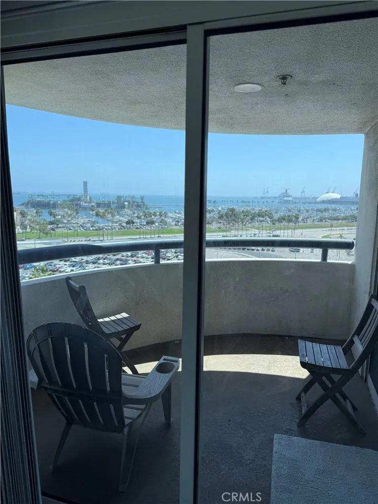 525 E Seaside Long Beach, CA 90802