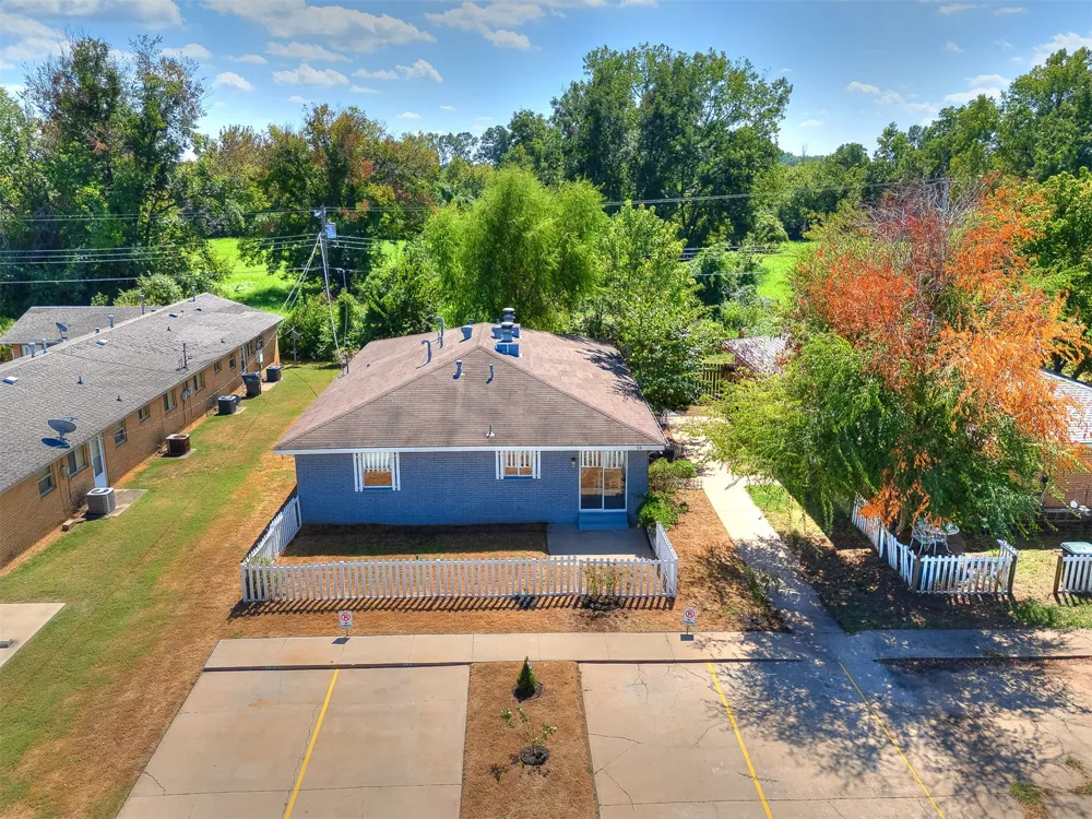 24 W Rachel Street Bixby, OK 74008