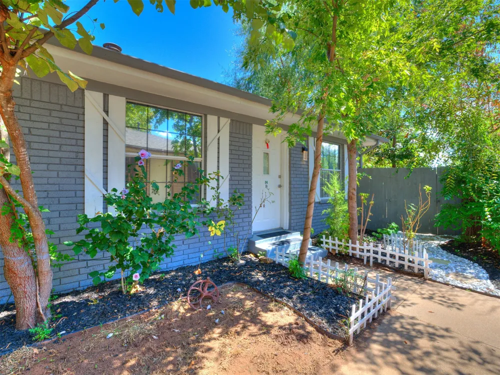 24 W Rachel Street Bixby, OK 74008