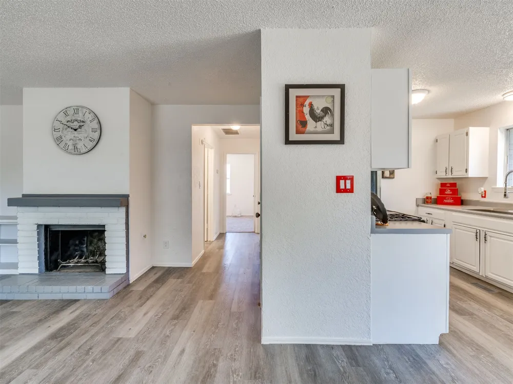 24 W Rachel Street Bixby, OK 74008