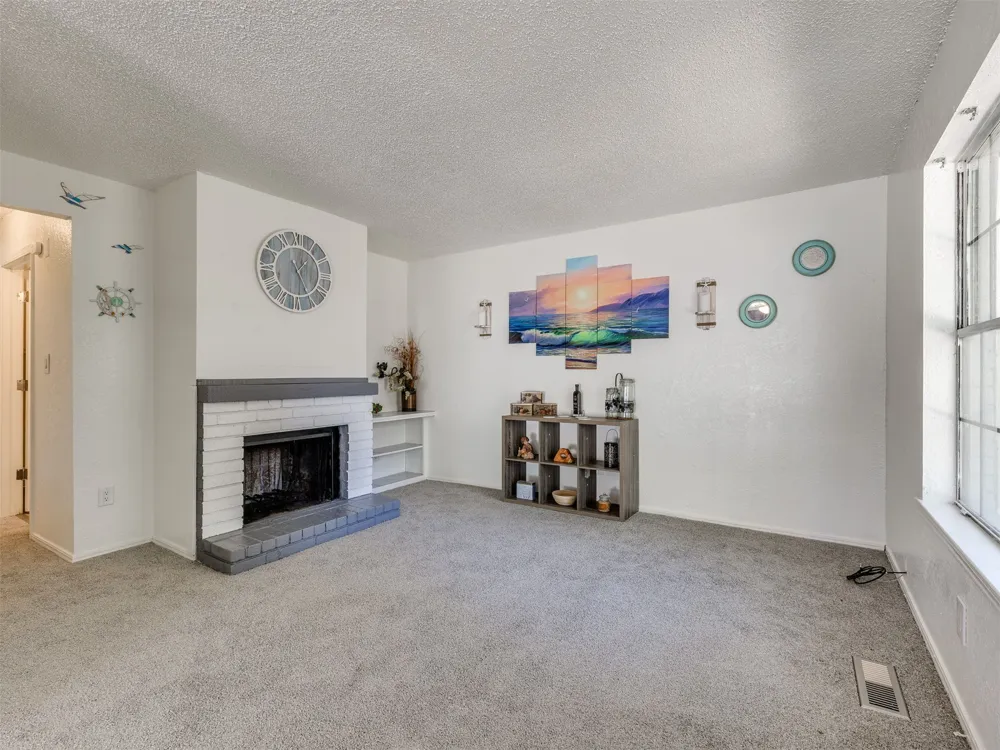 24 W Rachel Street Bixby, OK 74008