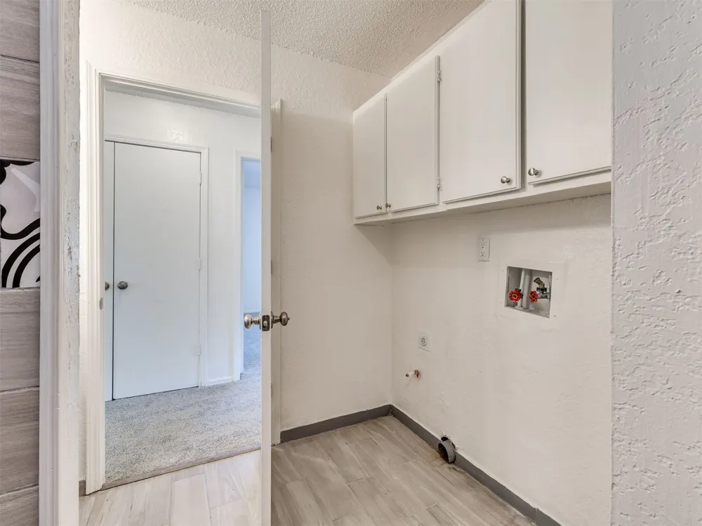 24 W Rachel Street Bixby, OK 74008