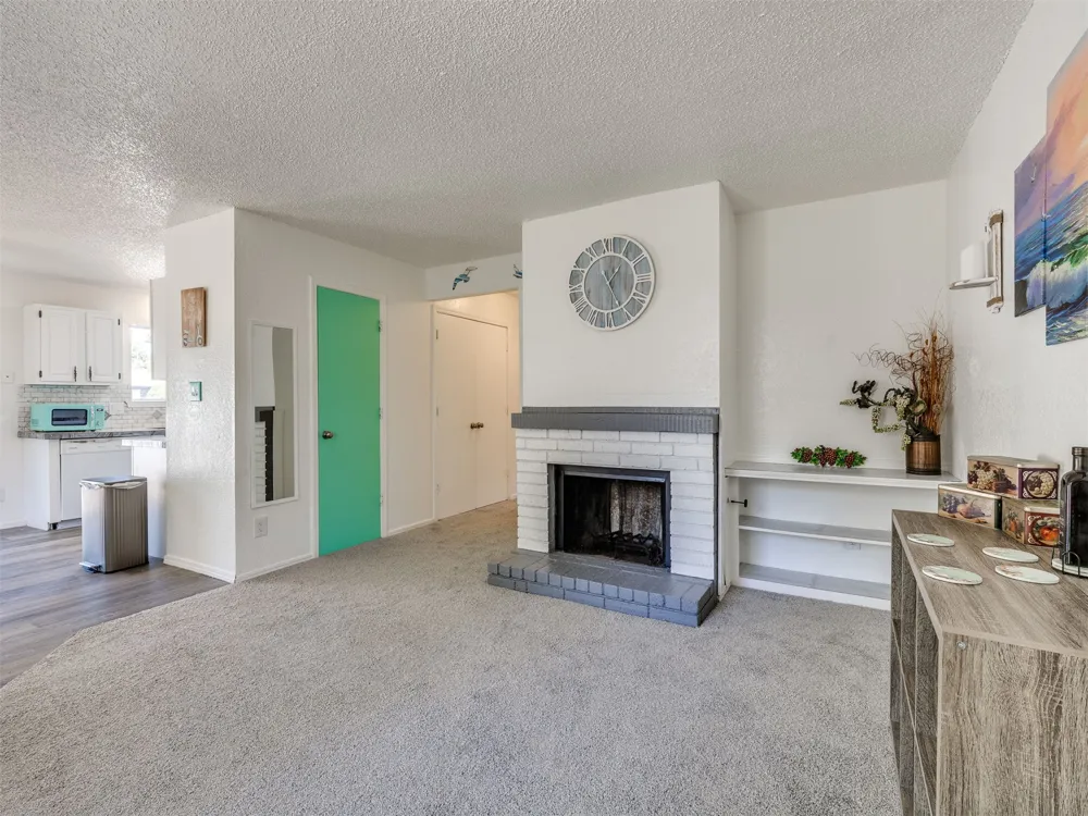 24 W Rachel Street Bixby, OK 74008