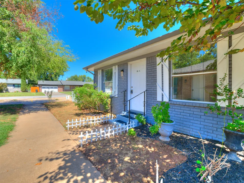 24 W Rachel Street Bixby, OK 74008