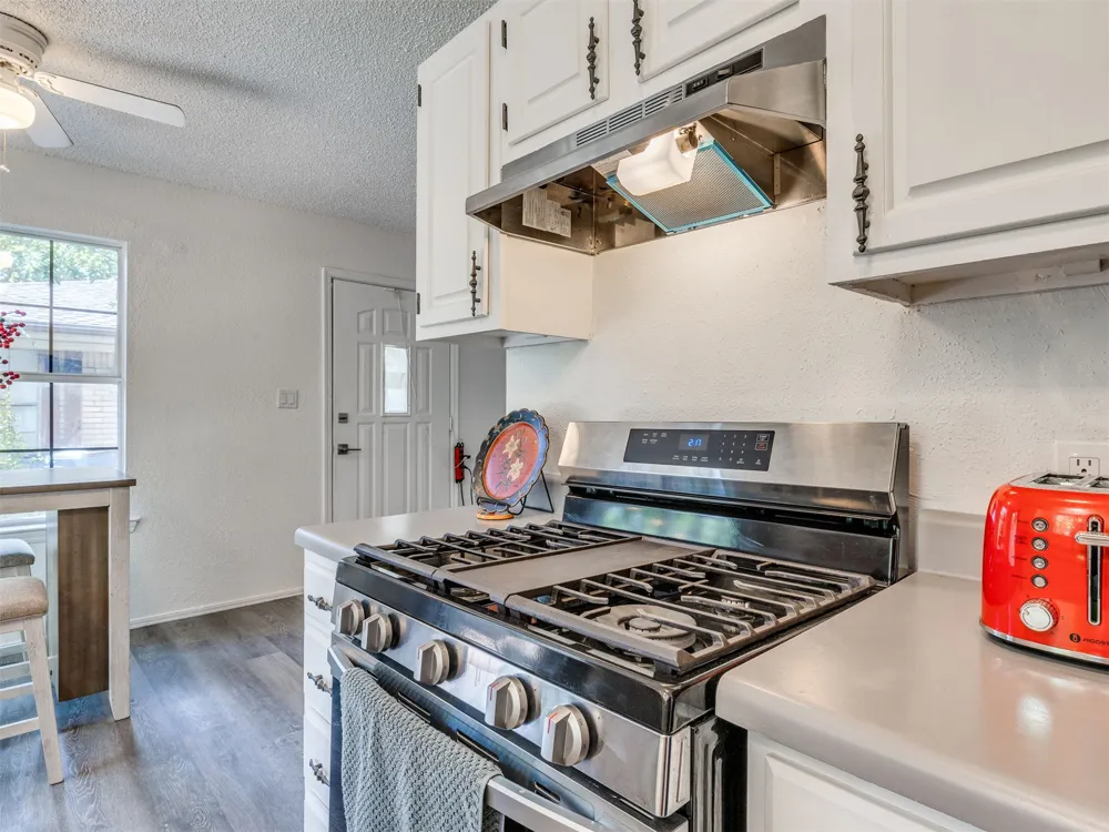 24 W Rachel Street Bixby, OK 74008