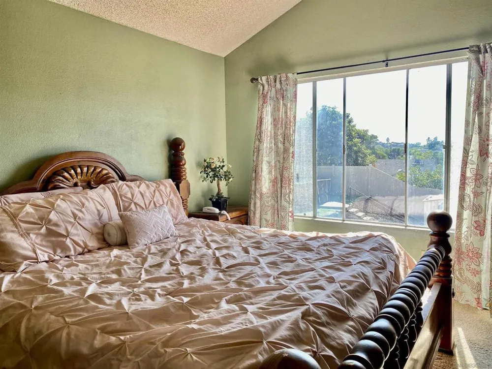4132 Palm Tree Court La Mesa, CA 91941