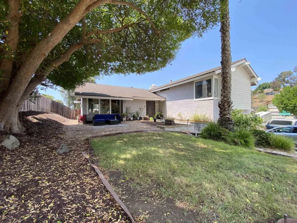 4132 Palm Tree Court La Mesa, CA 91941