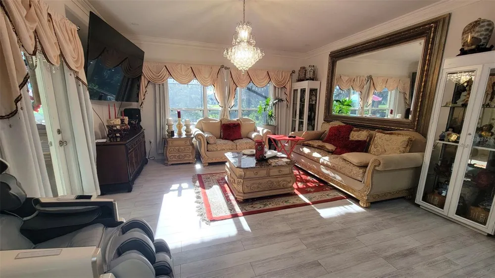 3731 EAGLE ISLE CIRCLE Kissimmee, FL 34746