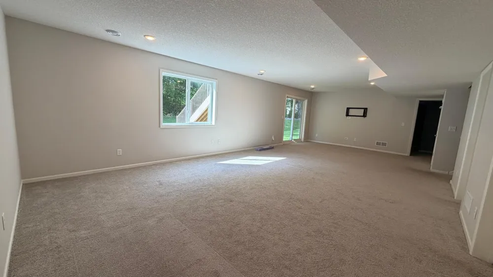 5590 Upper 179th Street W Lakeville, MN 55044