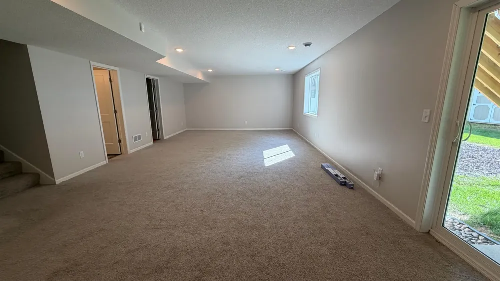 5590 Upper 179th Street W Lakeville, MN 55044