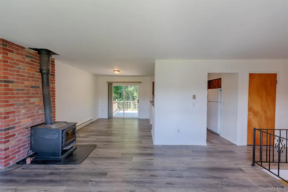 17 Slate Field Lane Clinton Corners, NY 12514