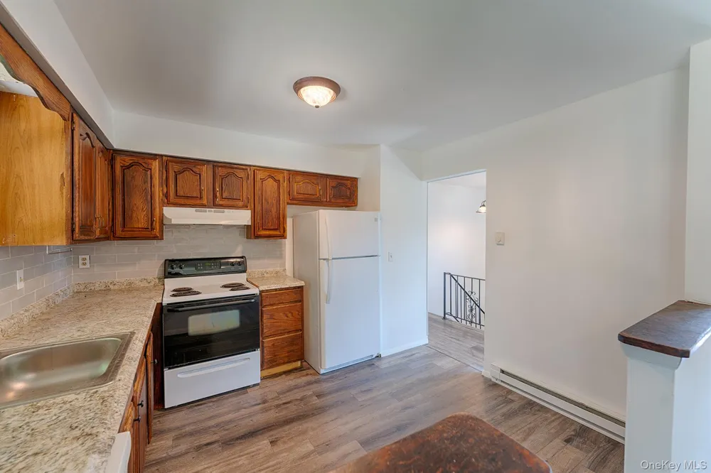 17 Slate Field Lane Clinton Corners, NY 12514