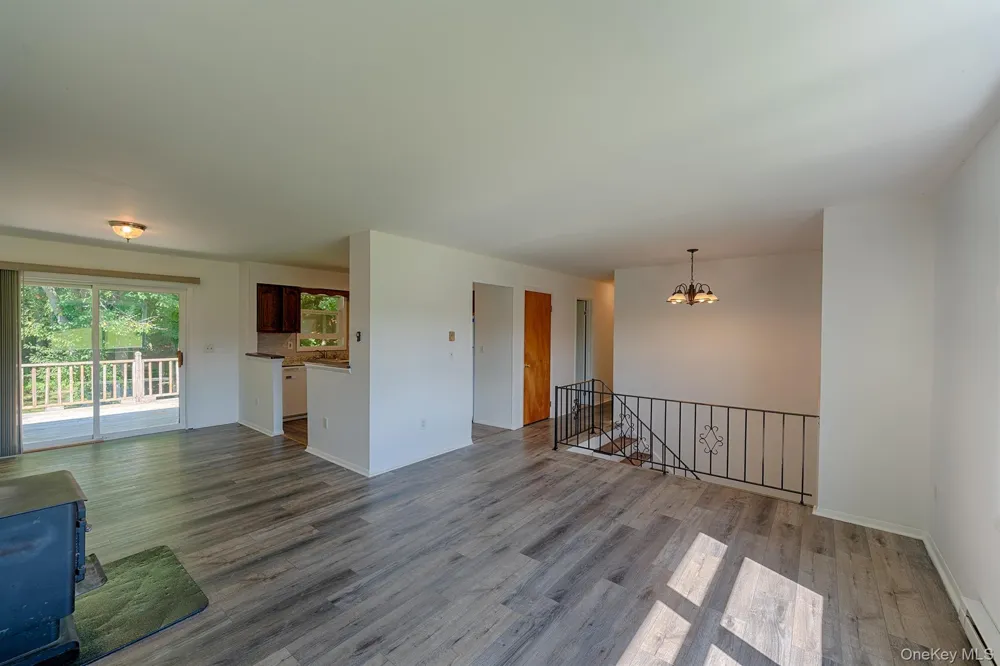 17 Slate Field Lane Clinton Corners, NY 12514