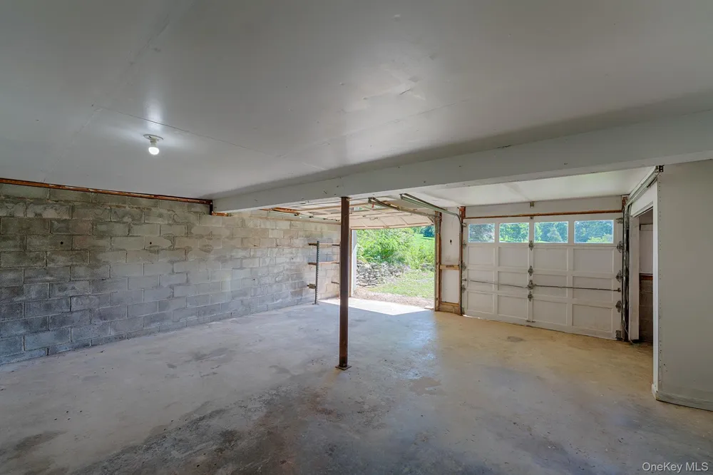 17 Slate Field Lane Clinton Corners, NY 12514