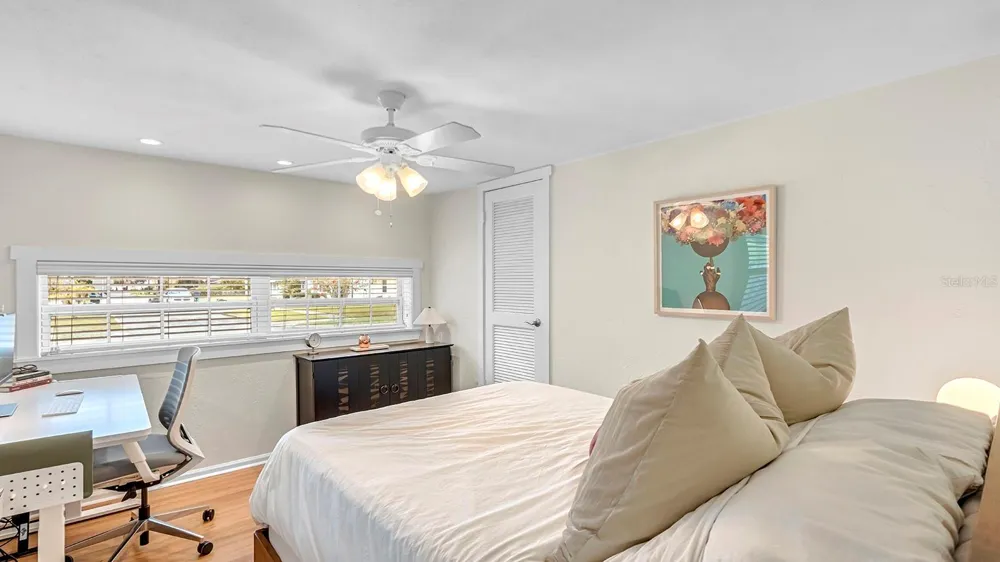 1819 LAKE SUE DRIVE Orlando, FL 32803