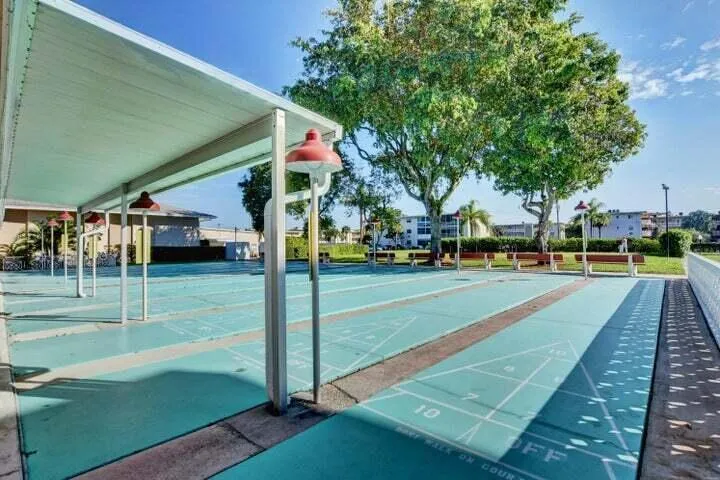 2615 GARDEN DRIVE #310 Lake Worth, FL 33461
