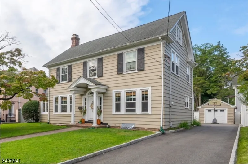638 Union Ave Elizabeth City, NJ 07208