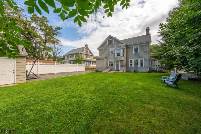 638 Union Ave Elizabeth City, NJ 07208